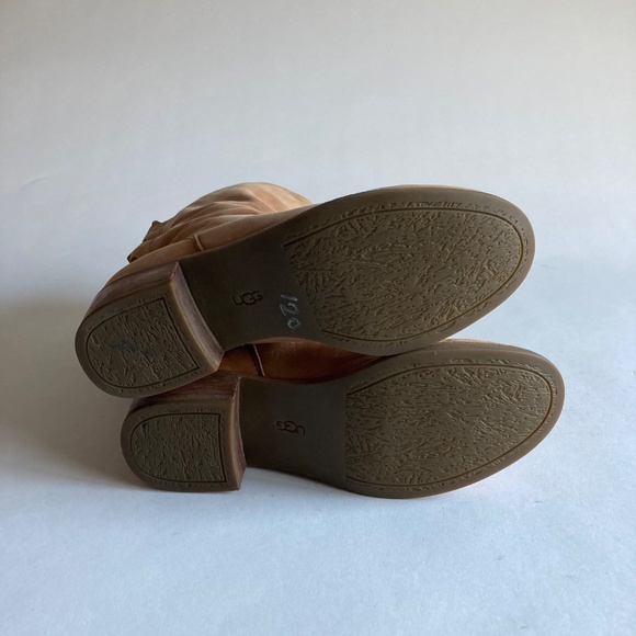 UGG Tan Suede Genuine Sheepskin Leather Rubber Outsole Mid Calf Boots size 8 - Picture 11 of 16